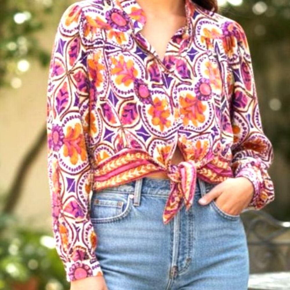 Haute Hippie Style NWT Medallion Print Tie Front Cropped Blouse Boho Size M
